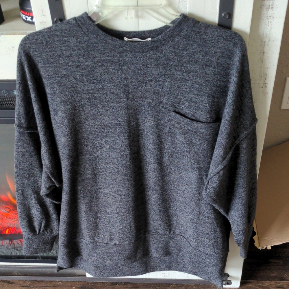 Zenana Outfitters Charcoal Crewneck Sweater